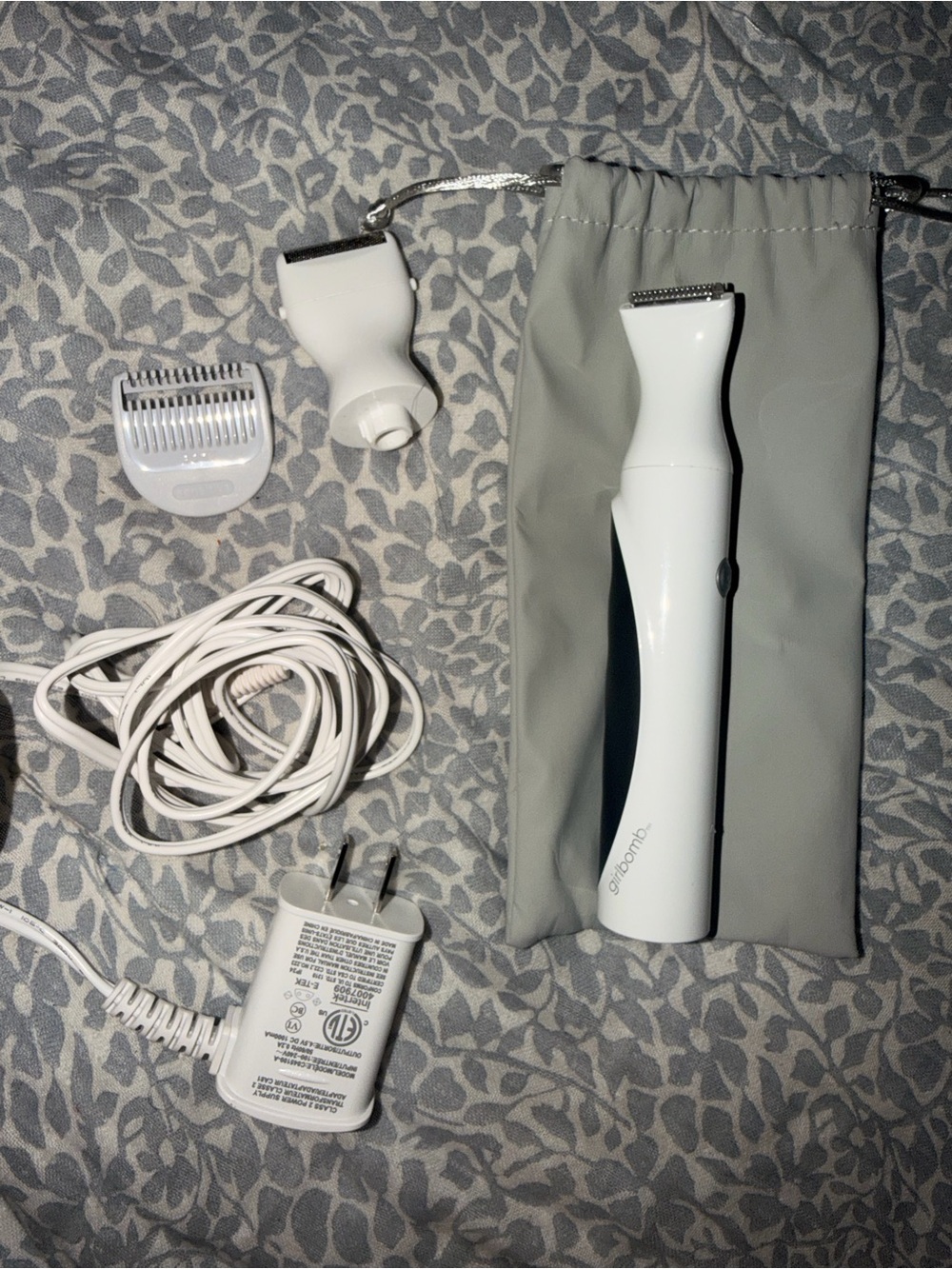 White Personal Trimmer with Attachments